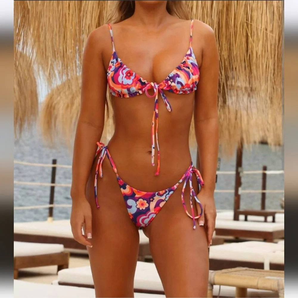 Kulani Kinis Bikini Set - Picture 1 of 6